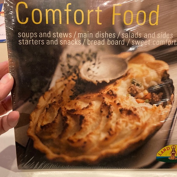 Tiger Oak Publications Other - 🌻 Comfort Food cookbook NWT
